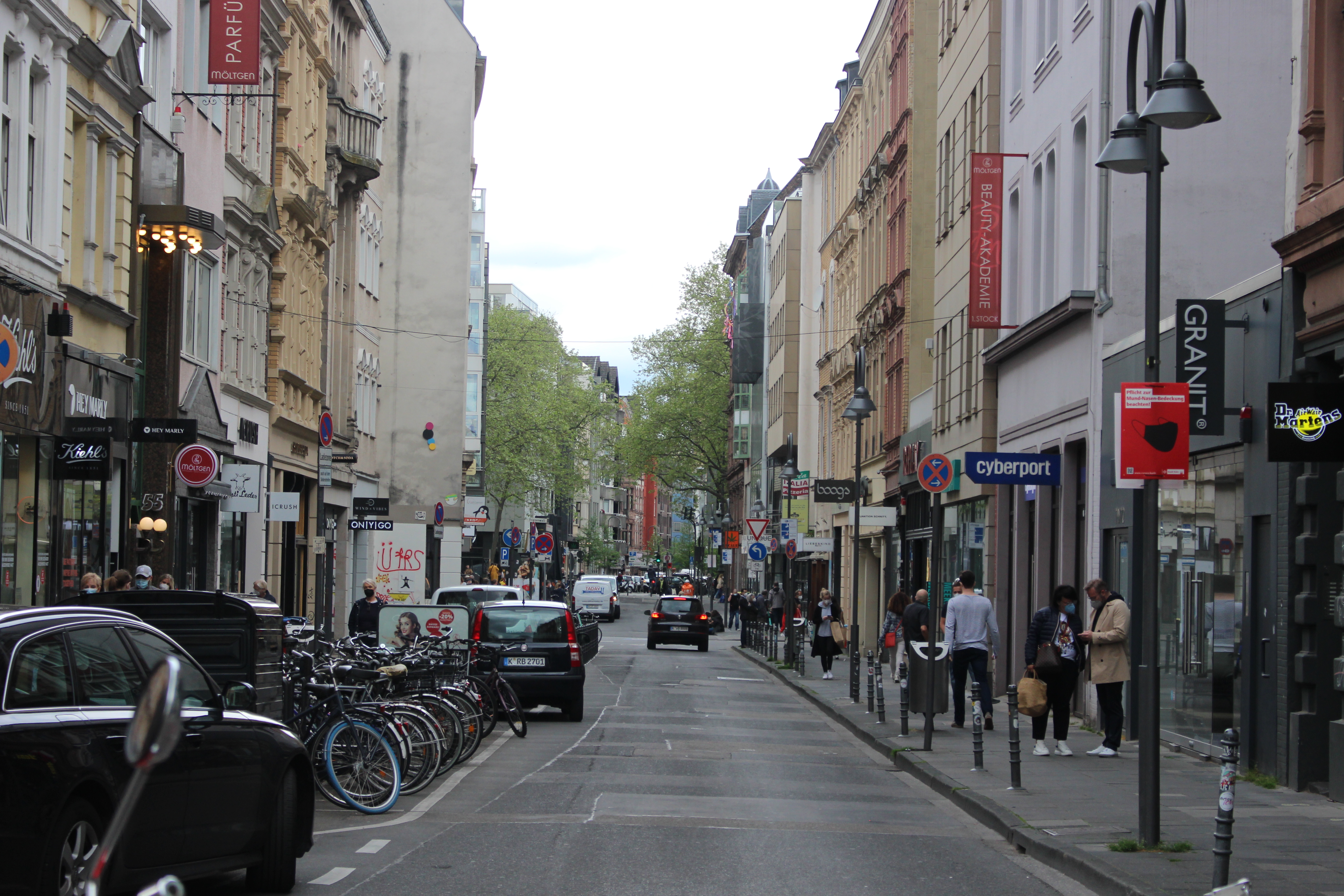 Die Ehrenstraße in Köln